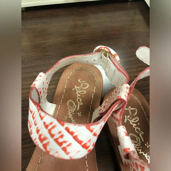 Alice + Olivia Sandals - Picture 3 of 9
